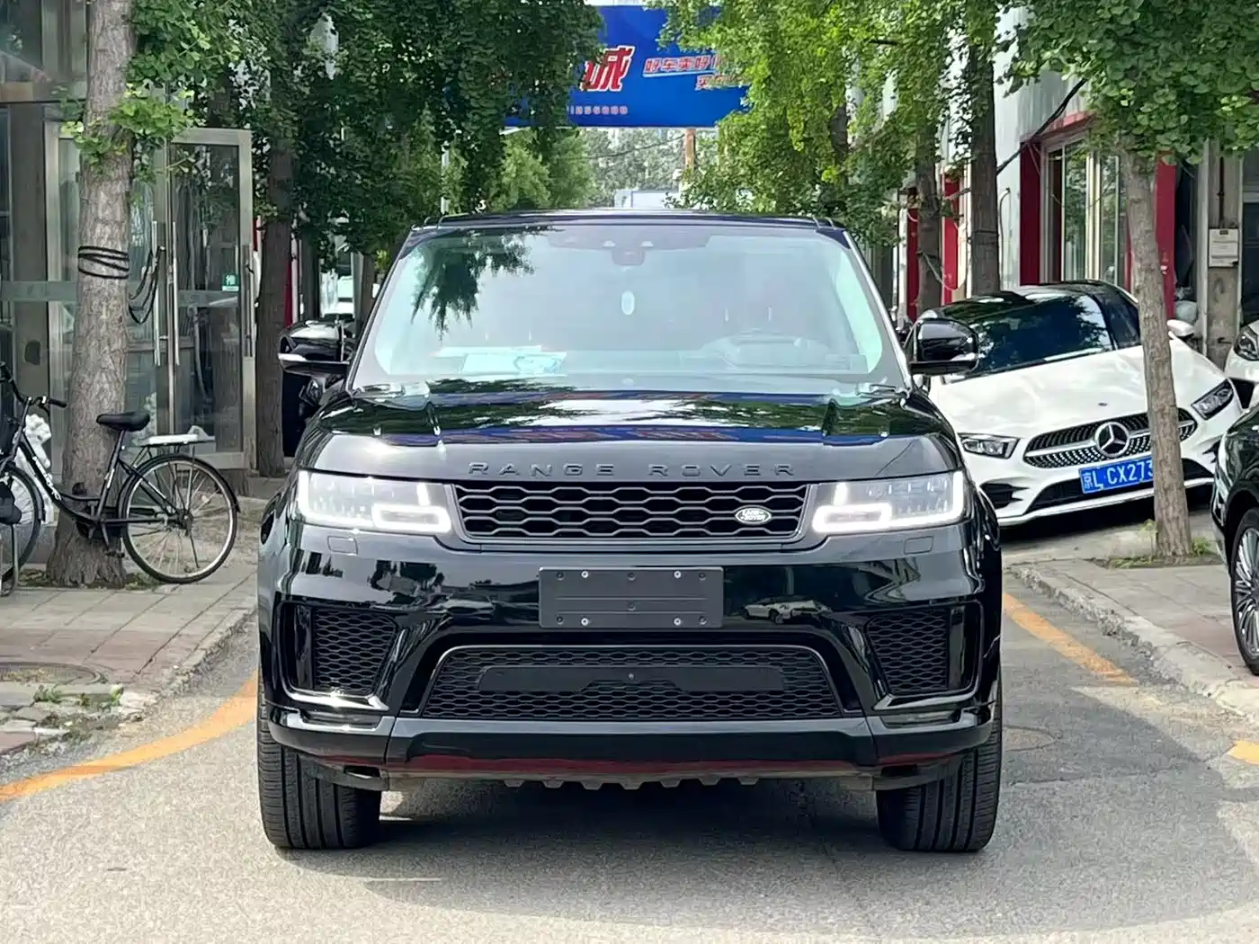 Land Rover Range Rover Sport 2021 3.0 L6 HST фото 2