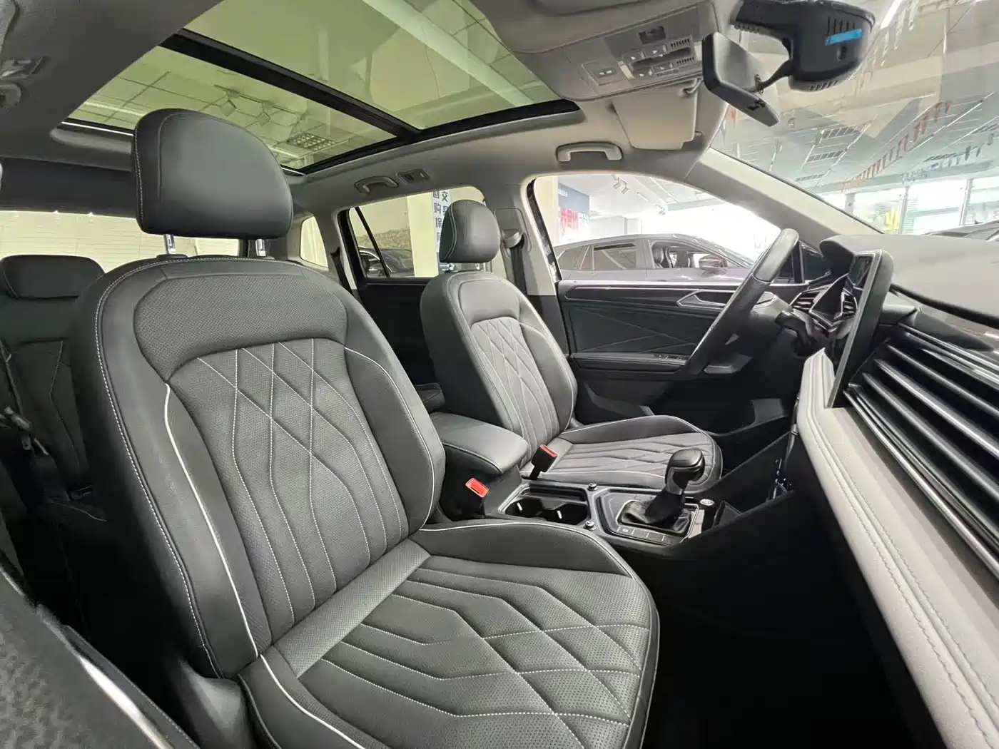 Volkswagen Tiguan L 2023 280TSI 2WD Trend Limited Edition фото 21