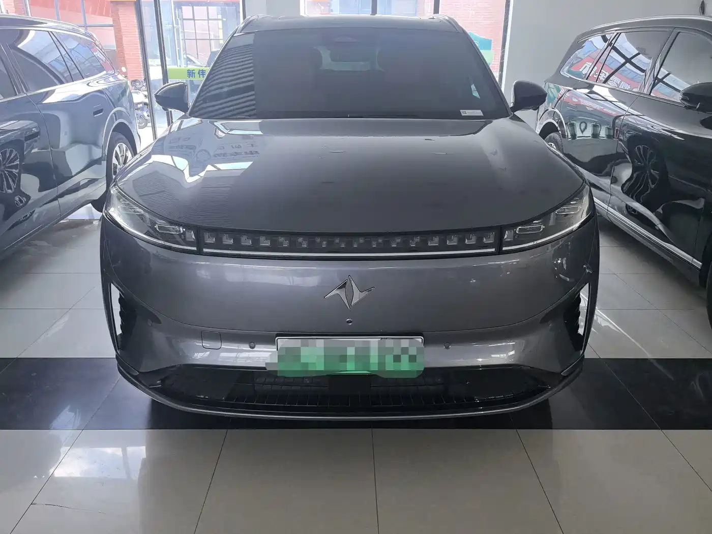 2025 Dongfeng Yipai eπ008