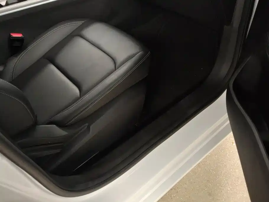 Geely Emgrand 2025 2025 4th Gen 1.5L CVT Soaring Dragon Edition