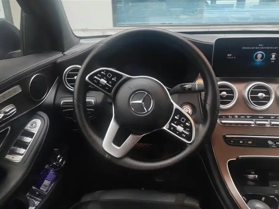 Mercedes-Benz GLC 2020 GLC 300 L 4MATIC Dynamic фото 15