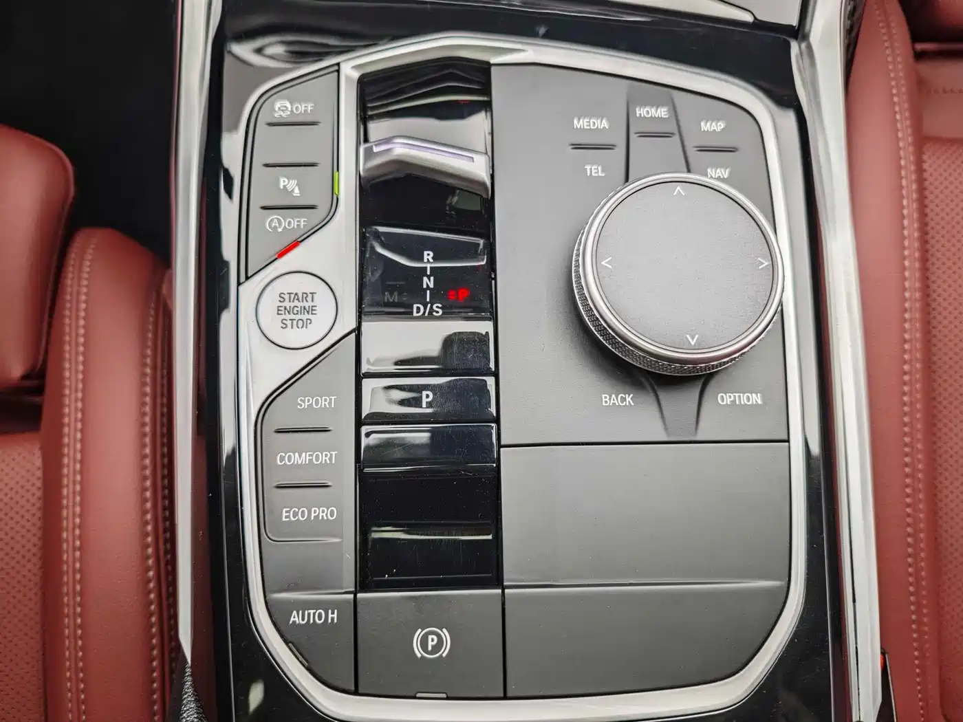 BMW 3 Series 2023 320Li M Sport Package фото 15