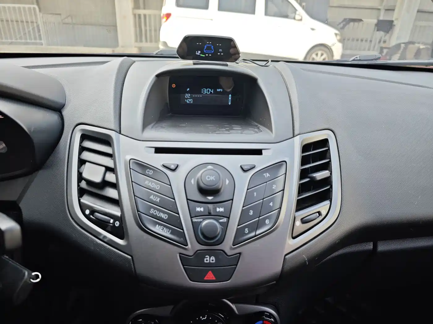 Ford Fiesta 2016 2013 Sedan 1.5L Manual Fashion