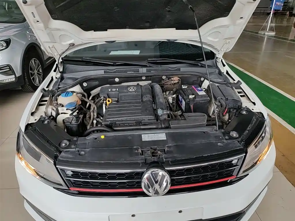 Volkswagen Sagitar 2017 230TSI Automatic Comfort фото 20
