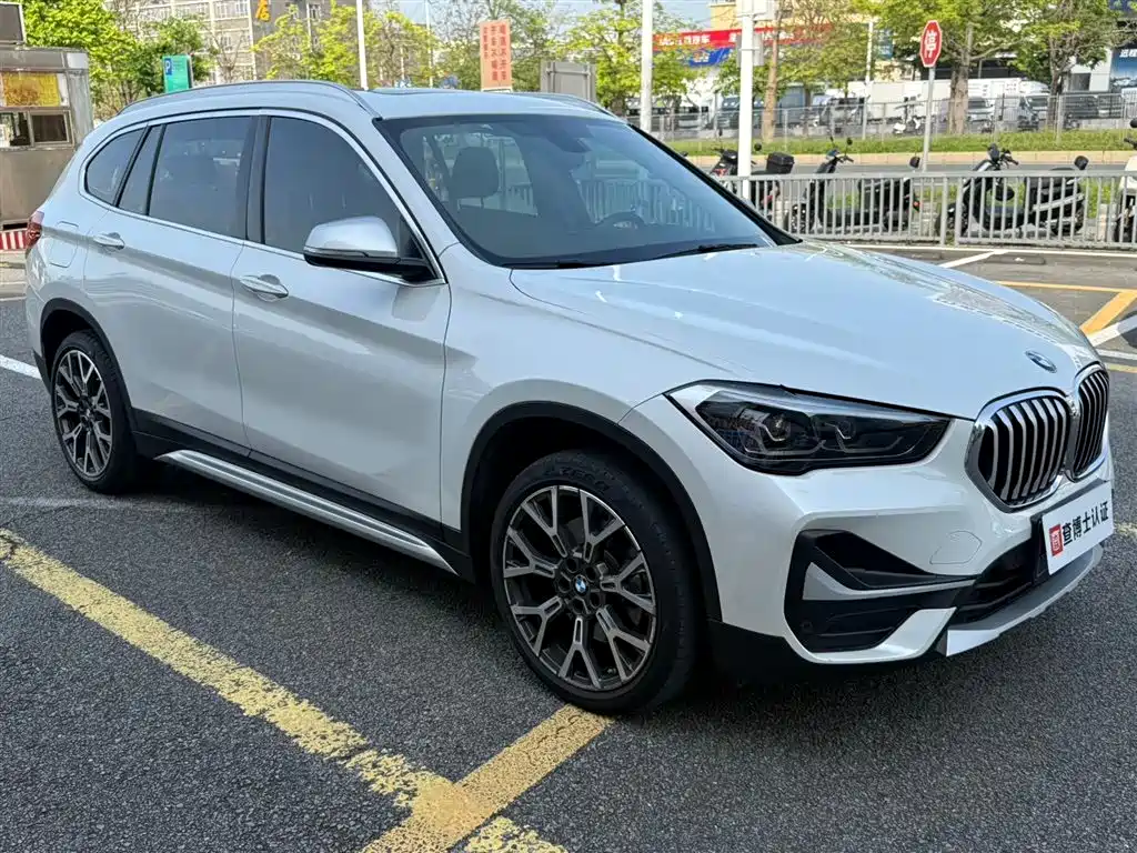 BMW X1 2022 xDrive25Li Premium фото 3