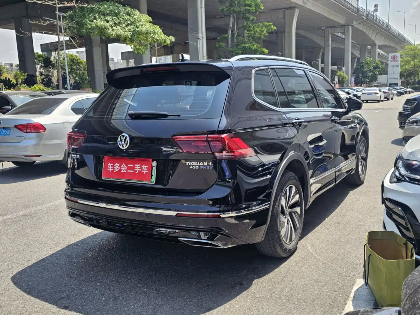 VOLKSWAGEN TIGUAN L NEW ENERGY