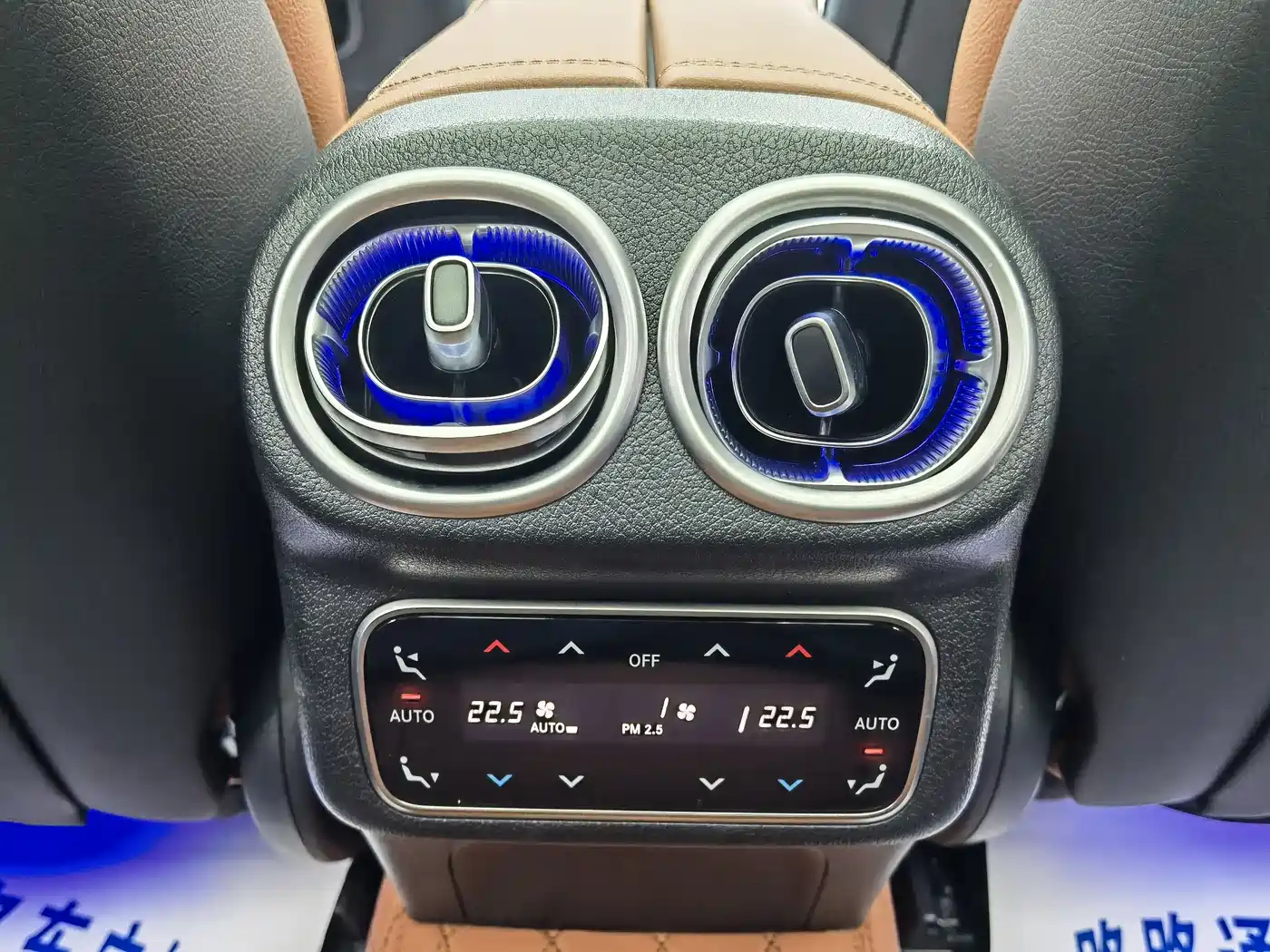 Mercedes-Benz GLC 2023 Facelift GLC 300 L 4MATIC Sport 7-Seater фото 18