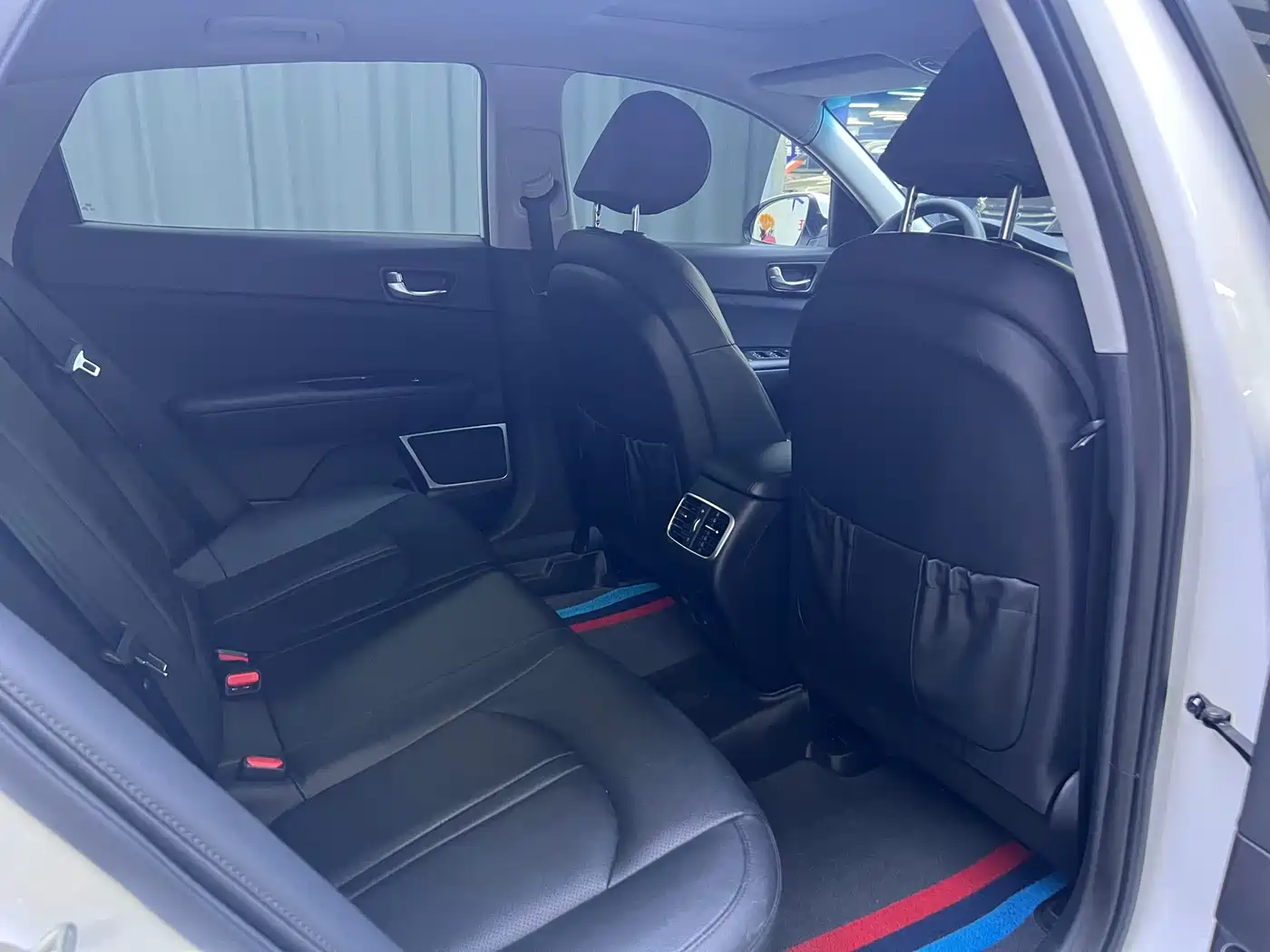 Kia K5 2016 2.0L Automatic GLS фото 14