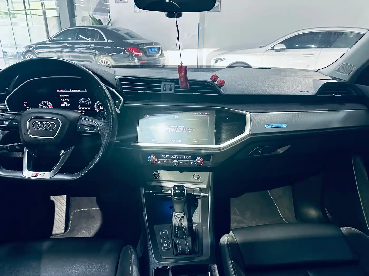 Audi Q3 Sportback 2022 40 TFSI Fashion фото 12