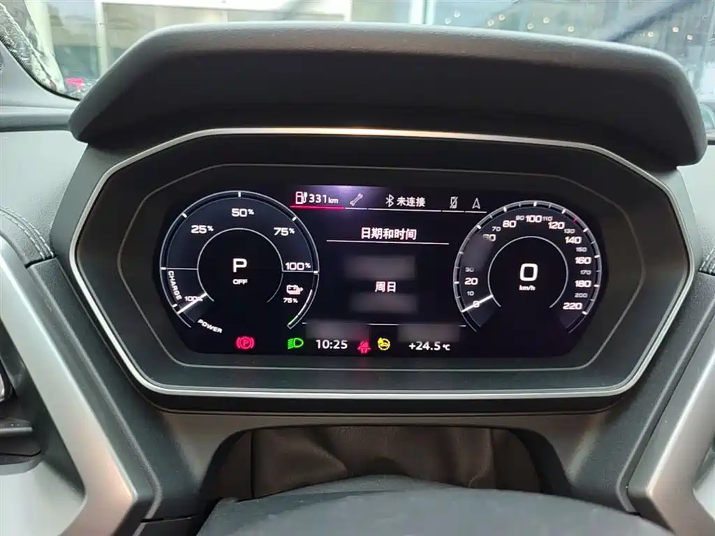 Audi Q4 e-tron 2023 40 e-tron Pioneer Edition фото 4