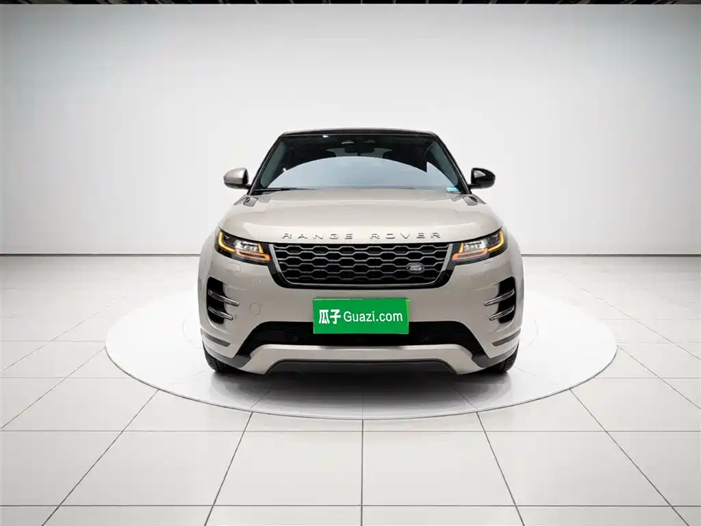 Land Rover Range Rover Evoque 2021 Range Rover Evoque L 249PS R-Dynamic First Edition Launch Edition фото 3