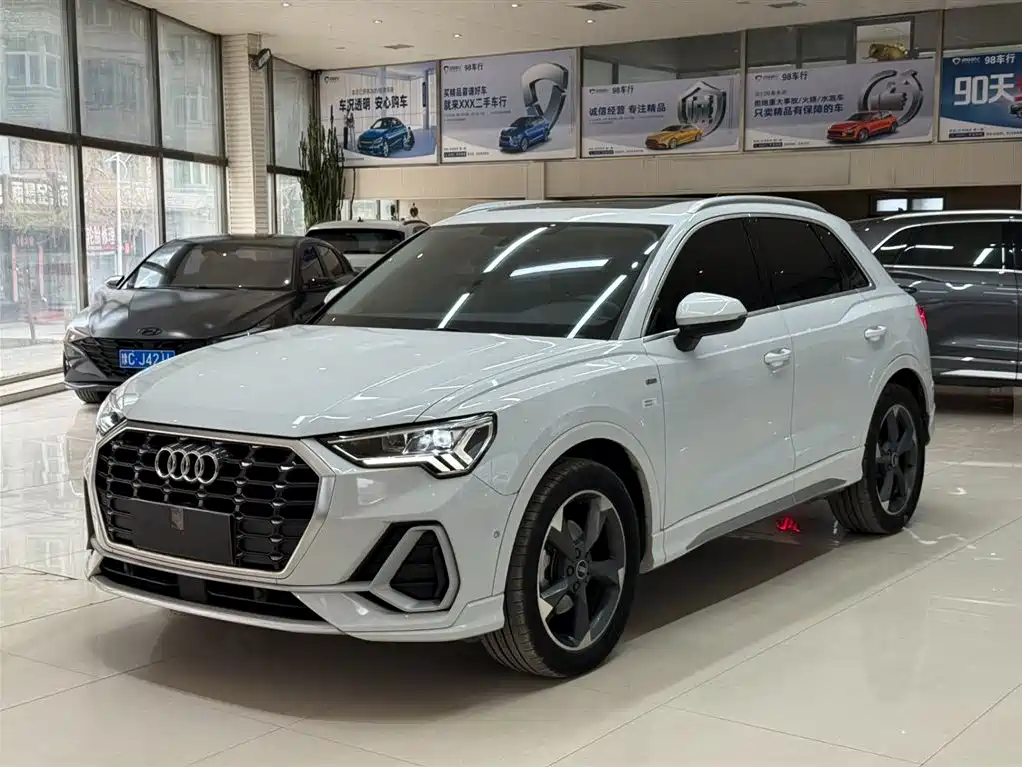 Audi Q3 2022 35 TFSI Fashion Dynamic