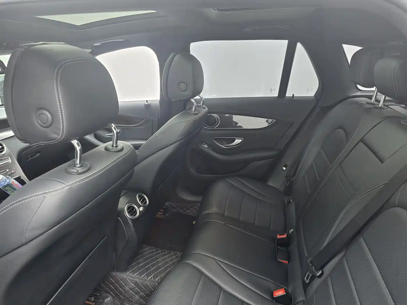 Mercedes-Benz GLC 2018 Facelift GLC 260 4MATIC Dynamic фото 6