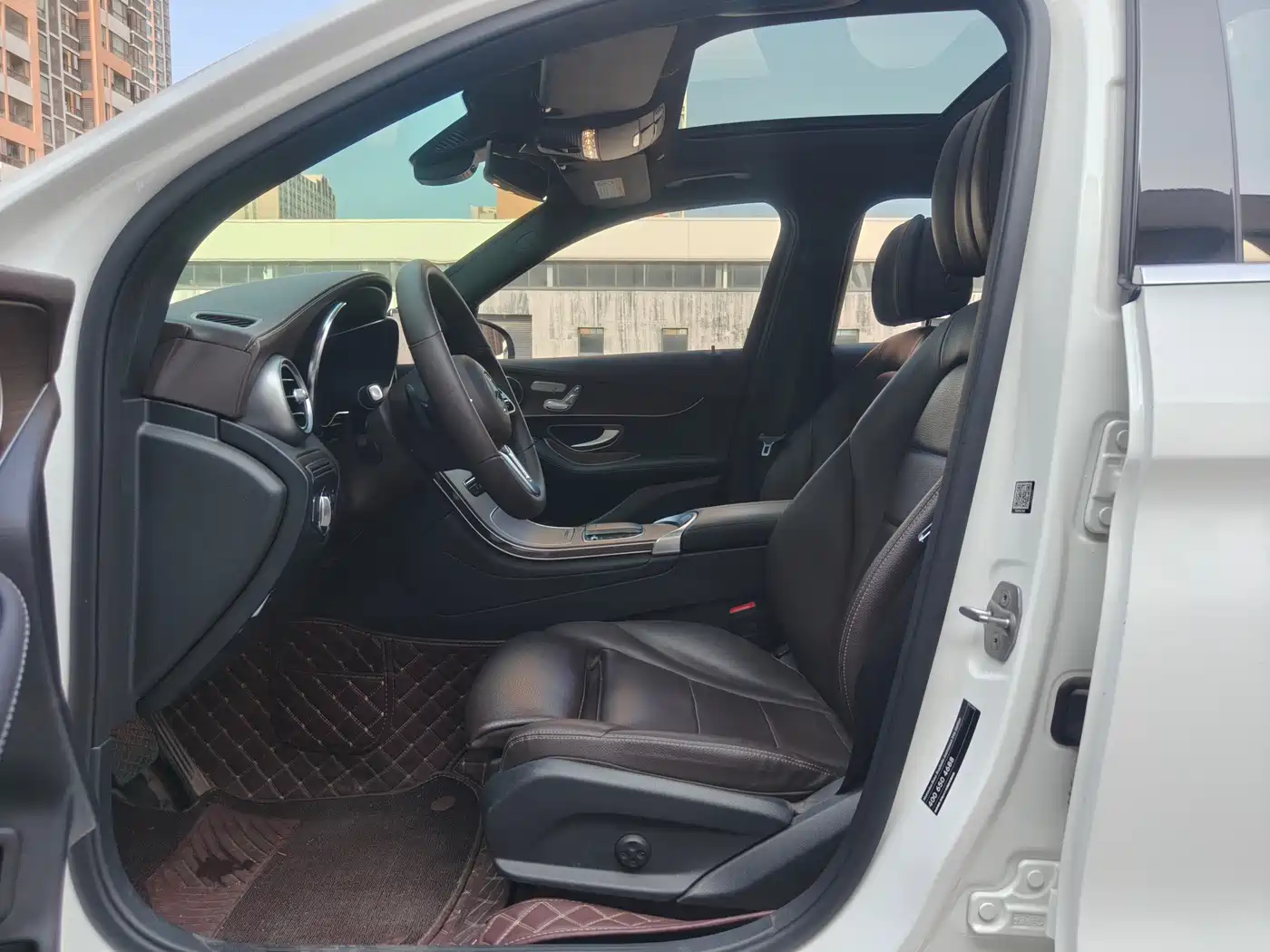 Mercedes-Benz GLC 2022 Model GLC 300 L 4MATIC Dynamic Edition фото 5