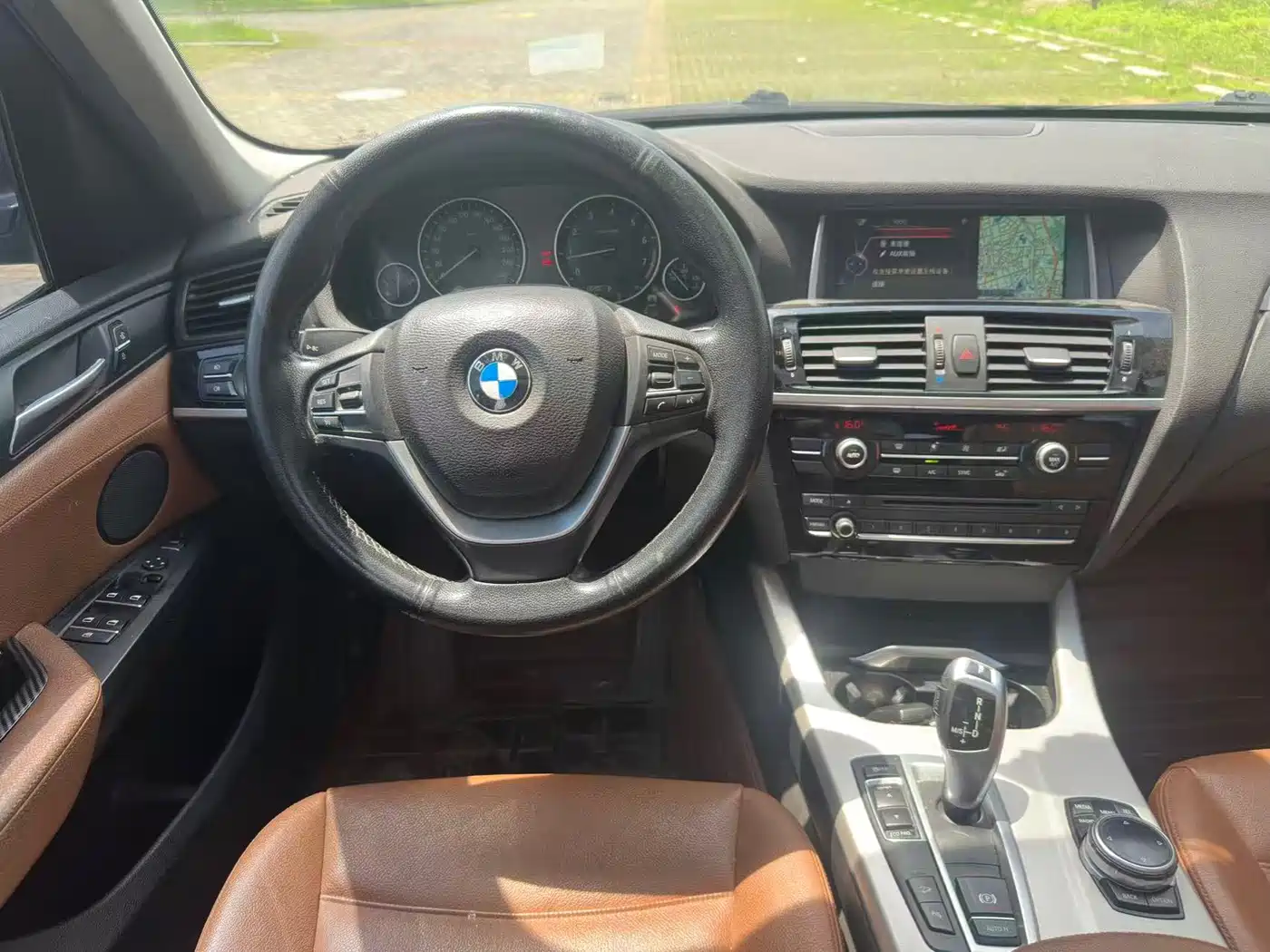 BMW X3 (Import) 2014 xDrive28i Leading Edition фото 7