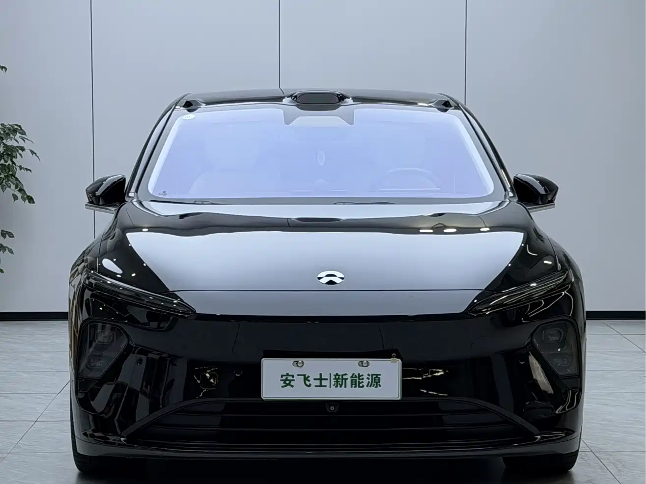 Фото 2 - NIO ET7