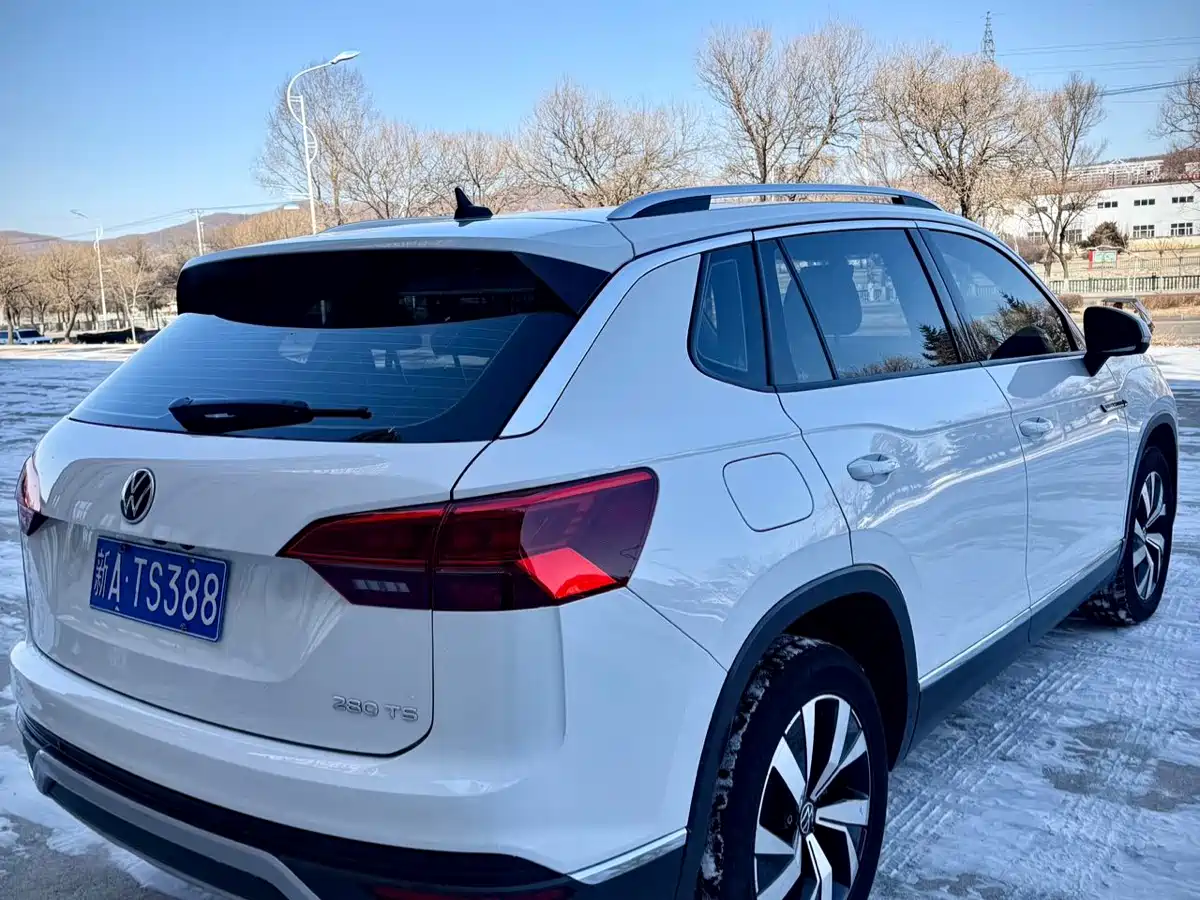 Volkswagen Tayron 2021 280TSI 2WD Luxury Smart Connect фото 6