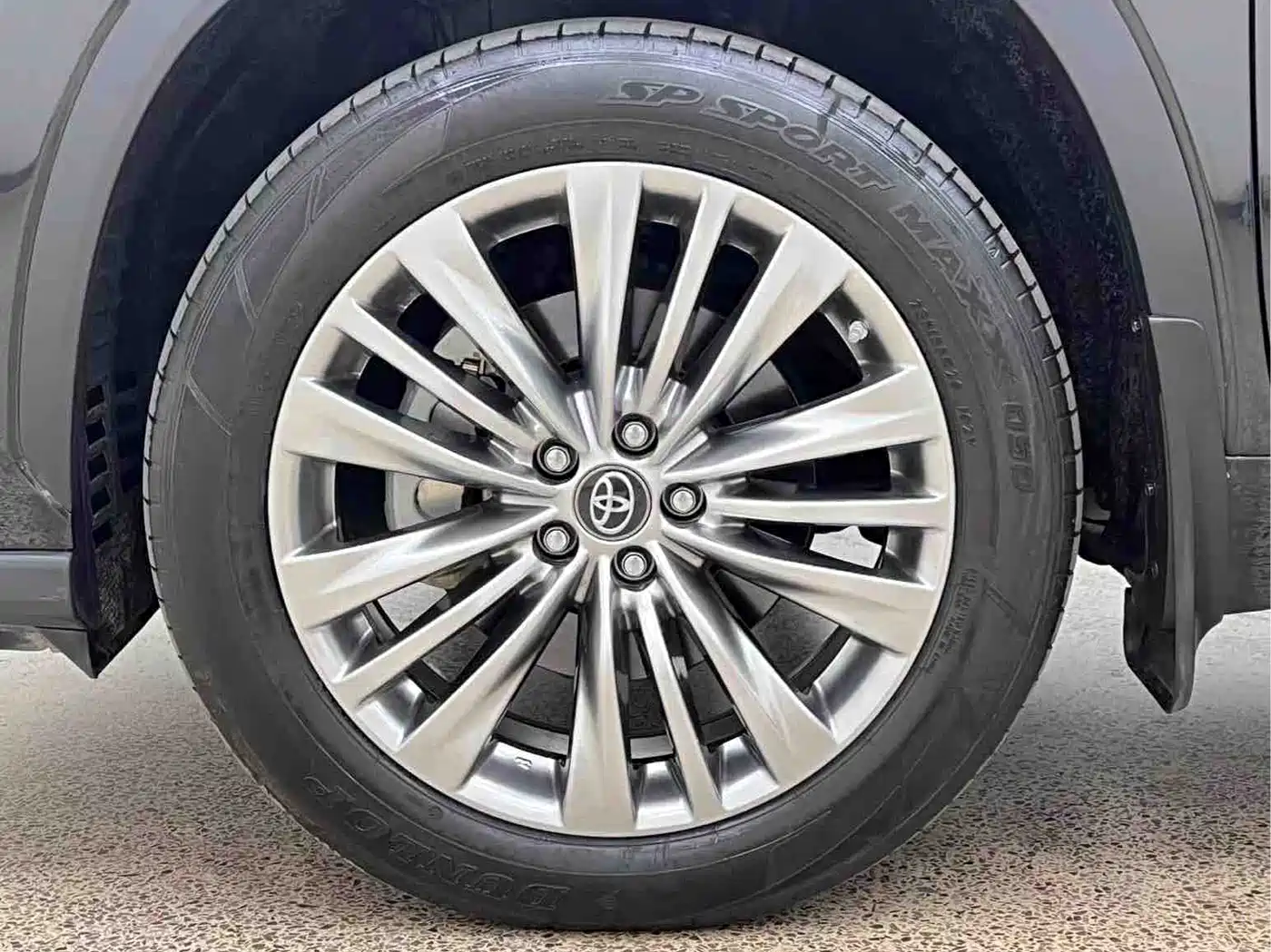 Toyota Highlander 2024 380T AWD Premium 7-Seater фото 5