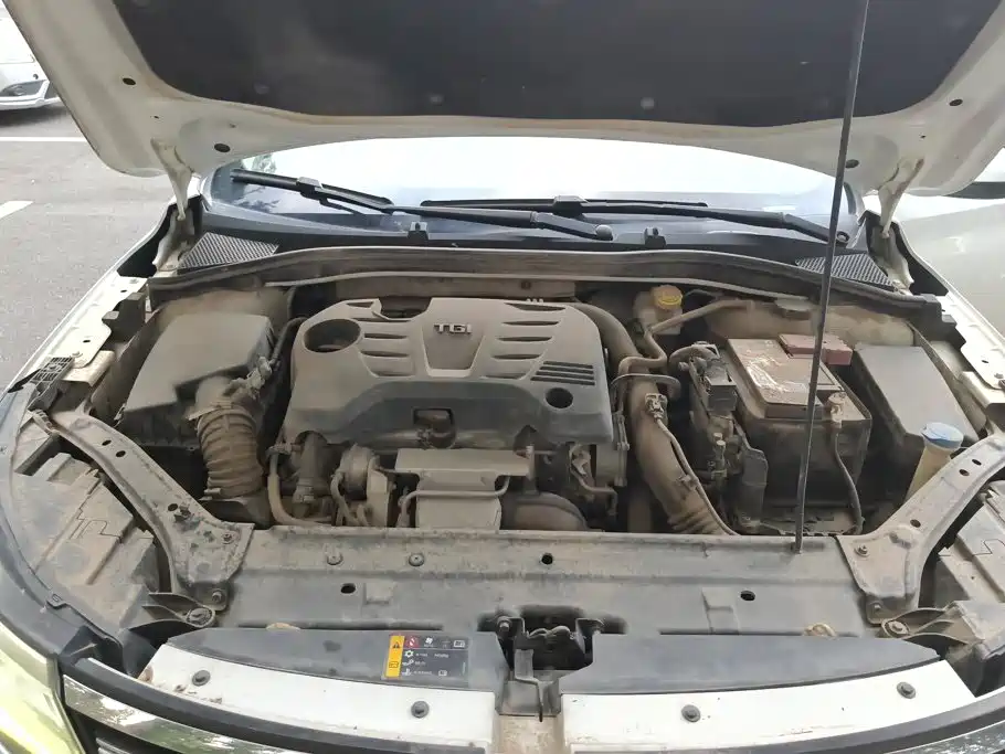 Roewe i6 2019 2018 20T Automatic Internet ZhiXiang Edition
