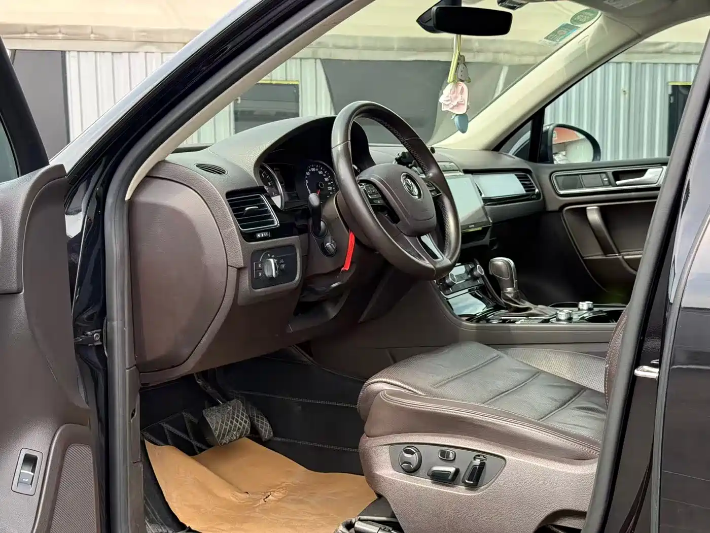 Volkswagen Touareg 2017 3.0TSI Explorer Edition фото 7