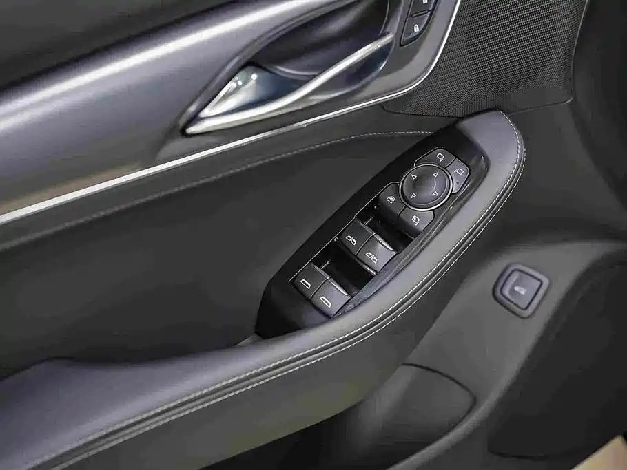Cadillac CT5 2024 2023 28T Luxury Style (Standard Edition)