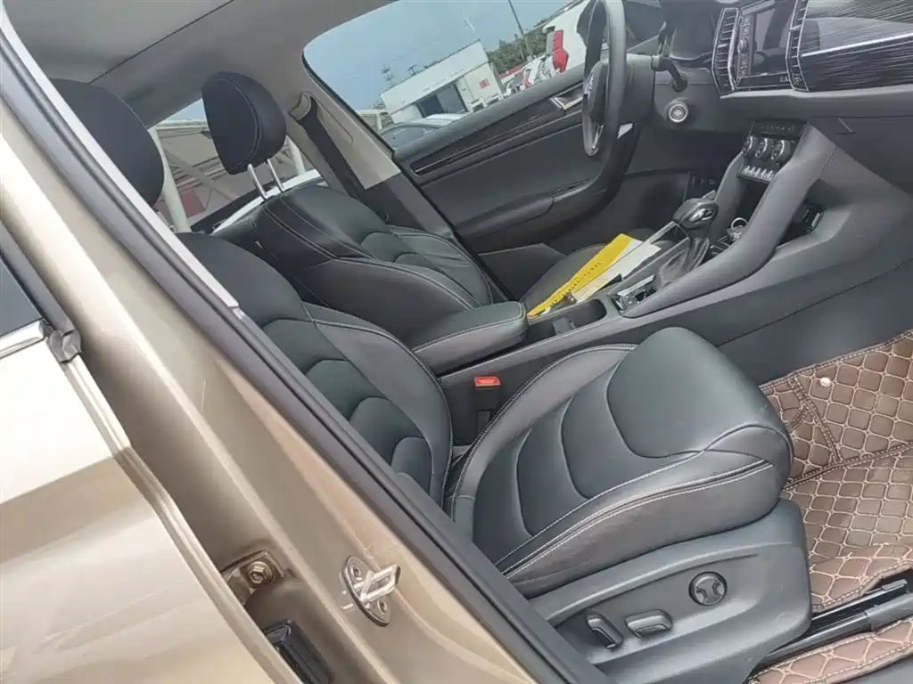 Škoda Kodiaq 2019 Facelift TSI330 7-Seater 2WD Luxury Premium Edition China VI фото 25