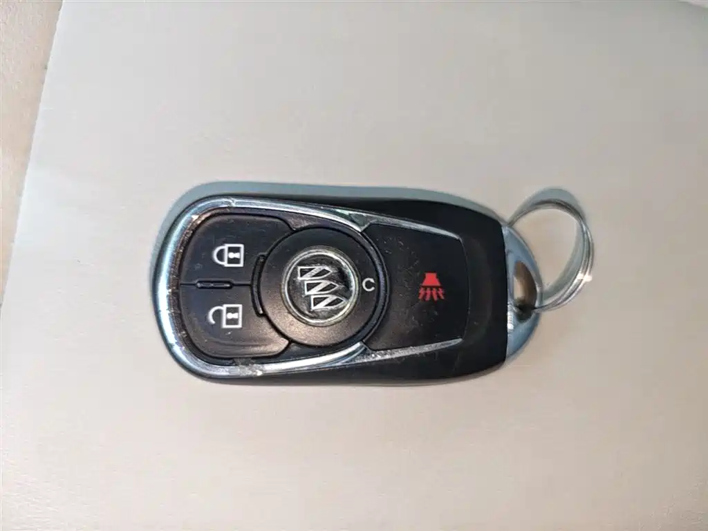 Buick GL8 2017 ES 28T Comfort Type China V фото 9