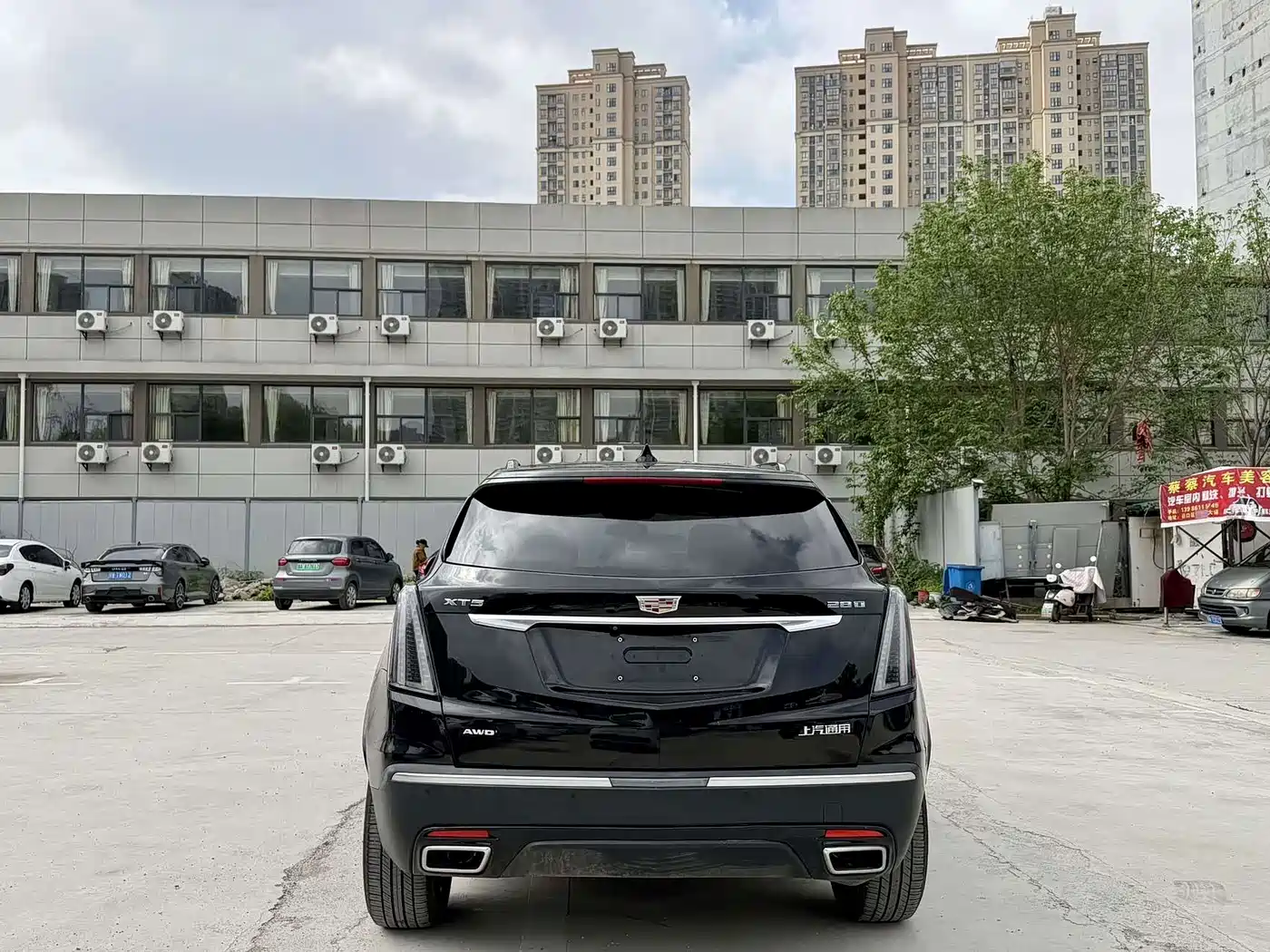 Фото 8 - Cadillac XT5