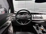 Фото 10 - Cadillac XT4