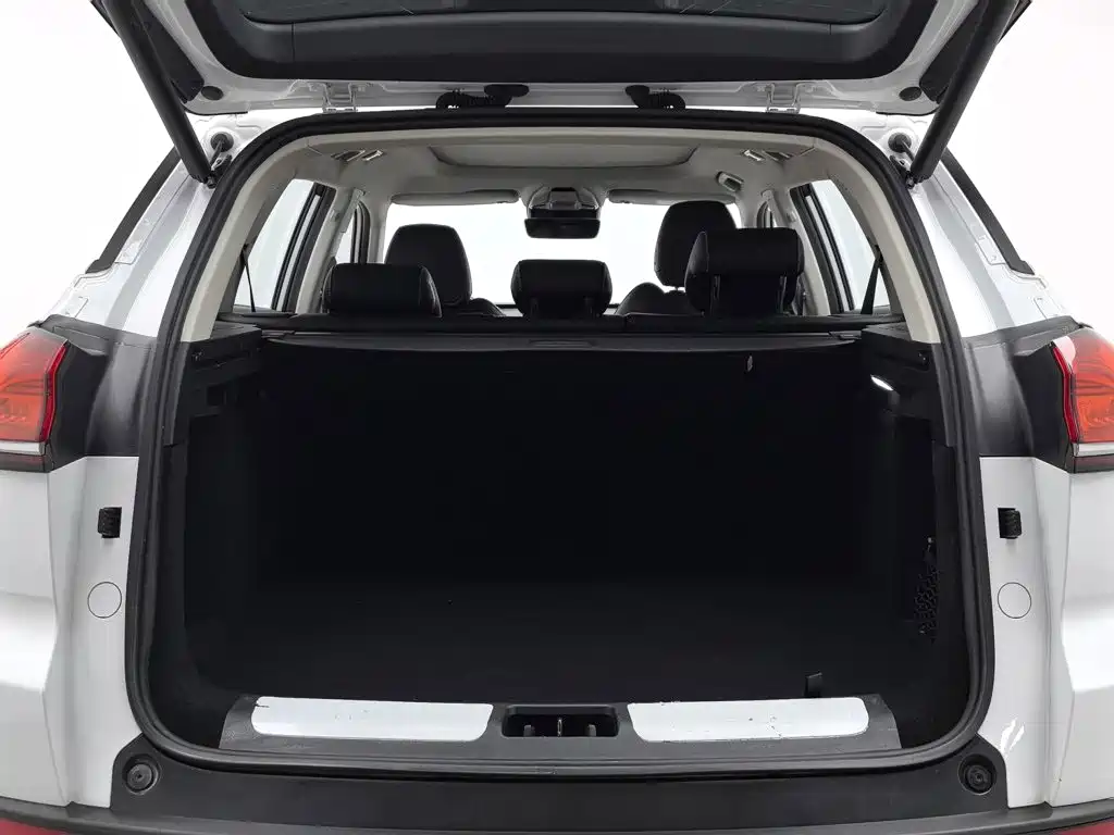 Photo 16 - Geely Boyue
