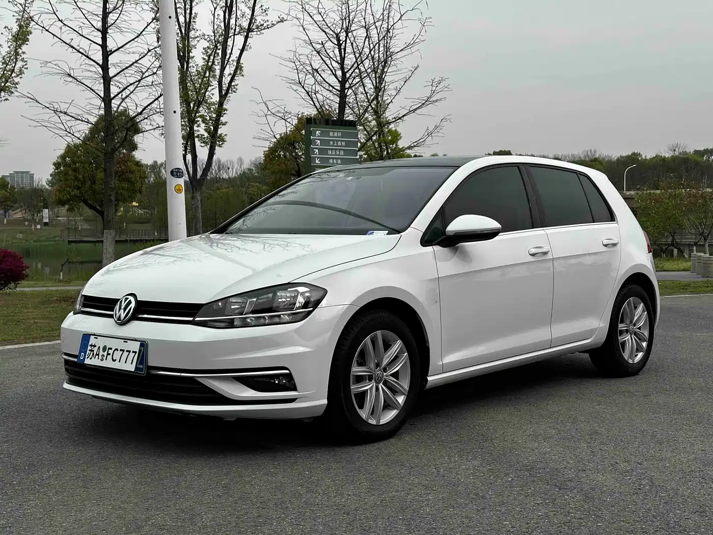 Volkswagen Golf 2018 1.6L Automatic Comfort