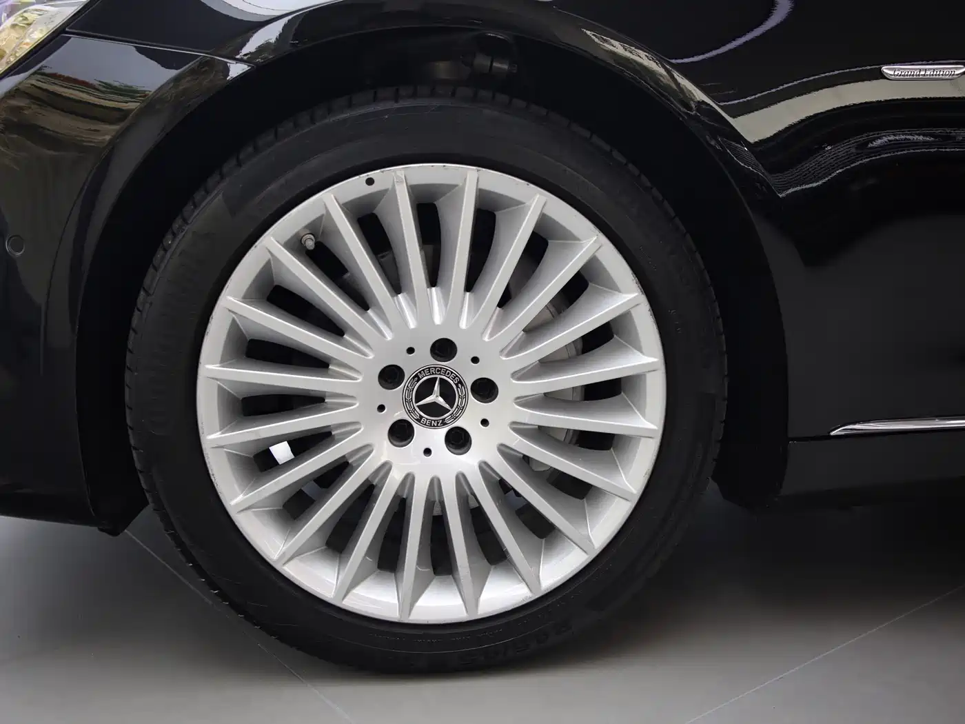 Mercedes-Benz S-Class 2019 S 320 L Ultimate Edition фото 13