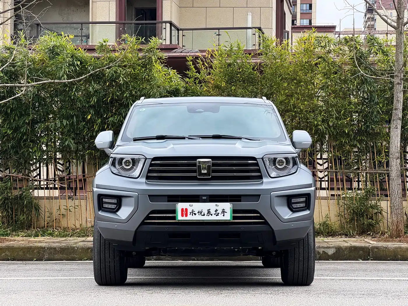 TANK TANK 700 NEW ENERGY