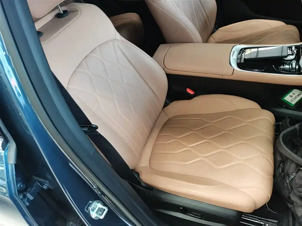 Geely Galaxy Galaxy A7 2025 EM-i фото 25