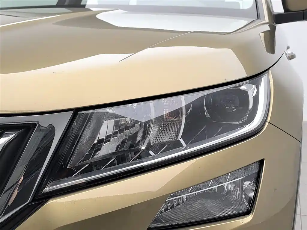 Škoda Kodiaq 2017 TSI330 5-seater 2WD Luxury Edition фото 7