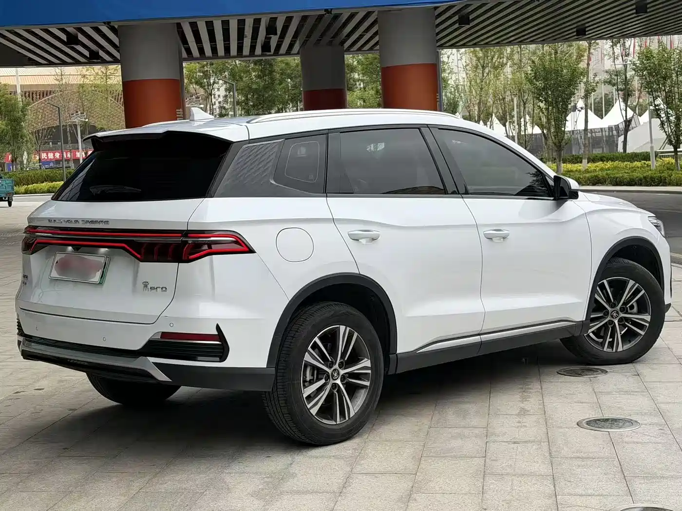 BYD Song Pro New Energy 2022 DM-i 51km Luxury фото 4