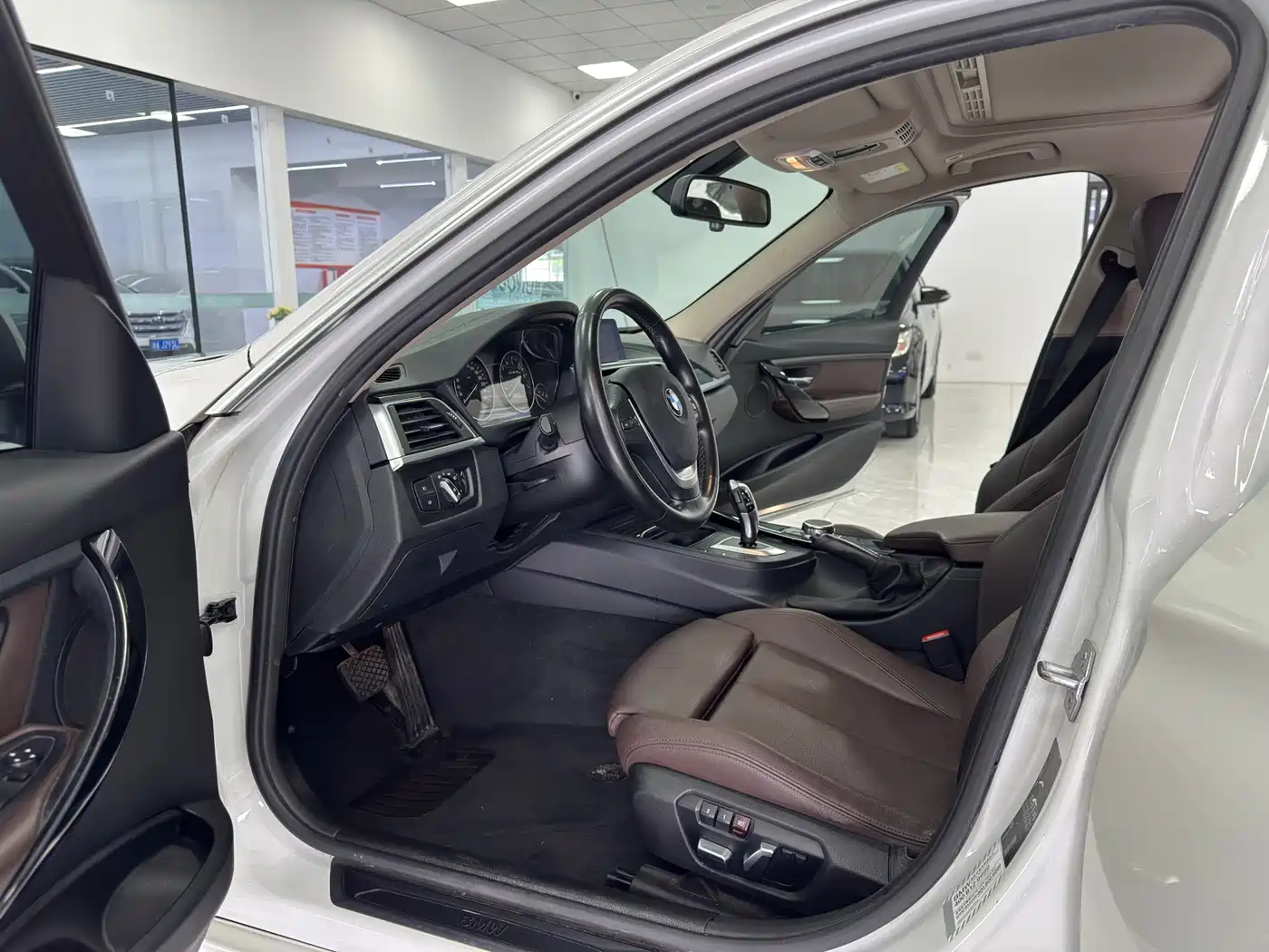 BMW 3 Series 2019 320Li Fashion Type фото 8