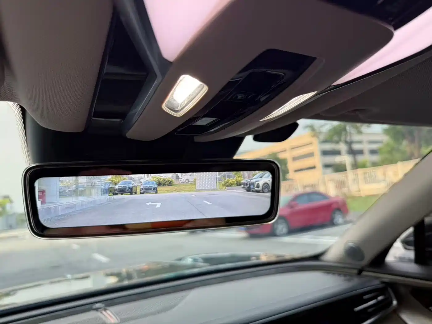 Hongqi H9 2020 Facelift 2.0T Smart Connect Flagship фото 20