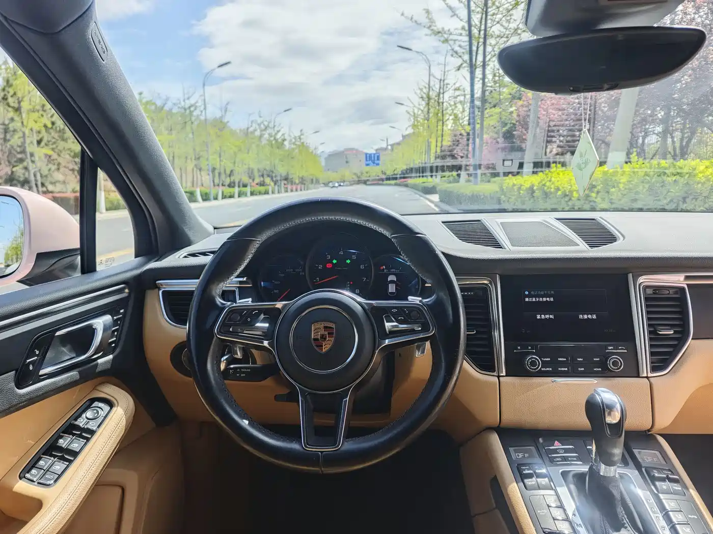 Porsche Macan 2017 Macan 2.0T фото 12