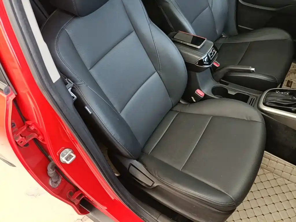 Kia KX3 2017 2017 1.6L Automatic Proud Elegance Edition