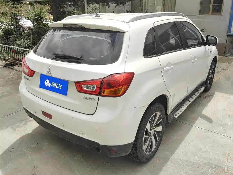 Mitsubishi ASX 2017 2018 1.6L Manual 2WD Fashion Edition