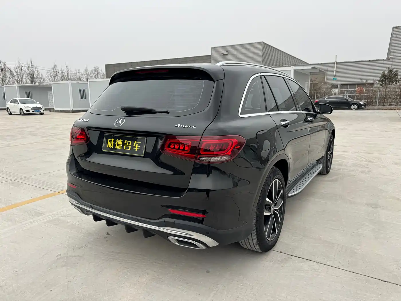 MERCEDES-BENZ GLC