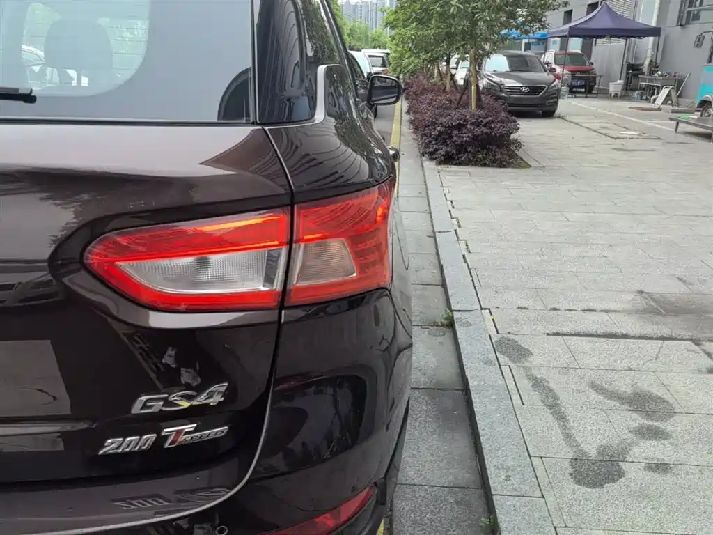 GAC Trumpchi Trumpchi GS4 2015 200T G-DCT Elite Edition фото 8