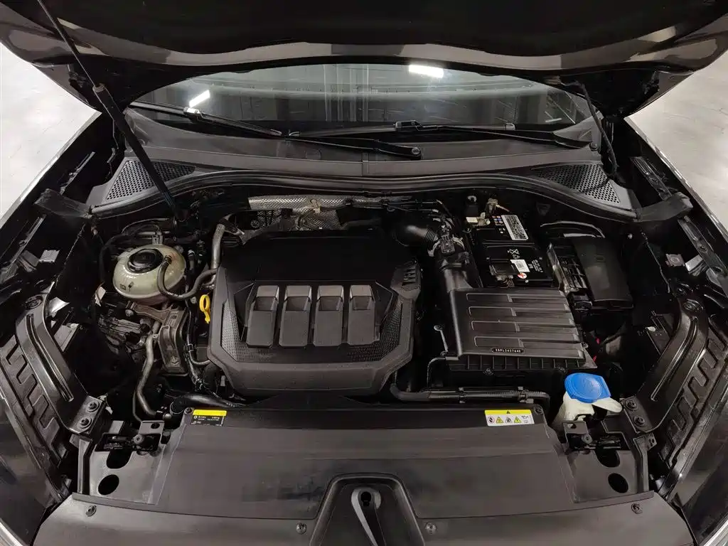 Volkswagen Tayron 2020 330TSI 2WD Luxury Smart Edition фото 6