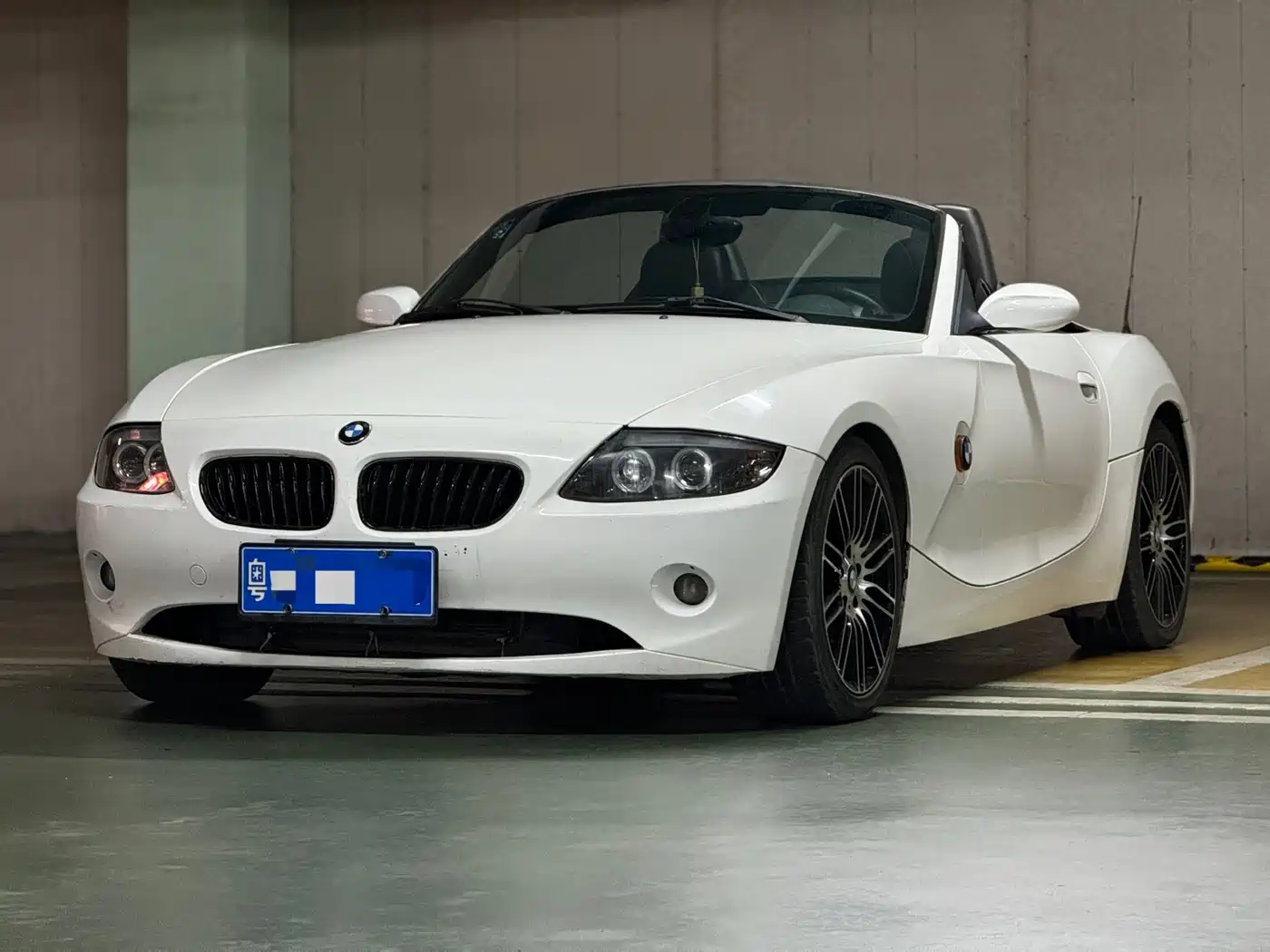 BMW Z4 2004 3.0i