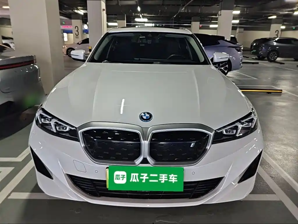 BMW i3 2022 eDrive 35 L фото 3