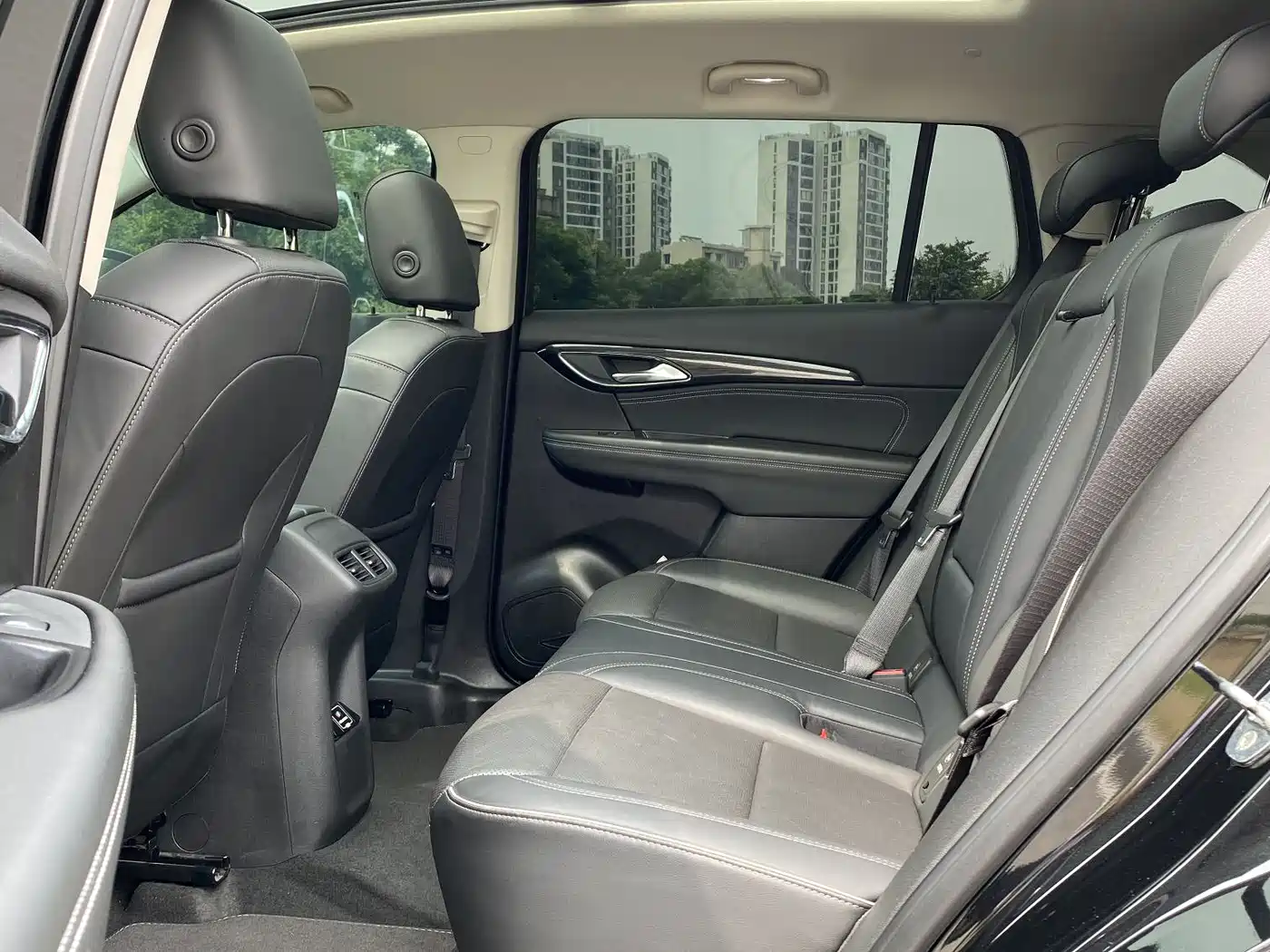 Buick Envision Plus 2023 Enclave Plus 652T 5-Seater Luxury фото 16