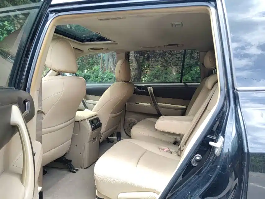 Toyota Highlander 2009 2009 2.7L 2WD 7-seater Luxury Edition
