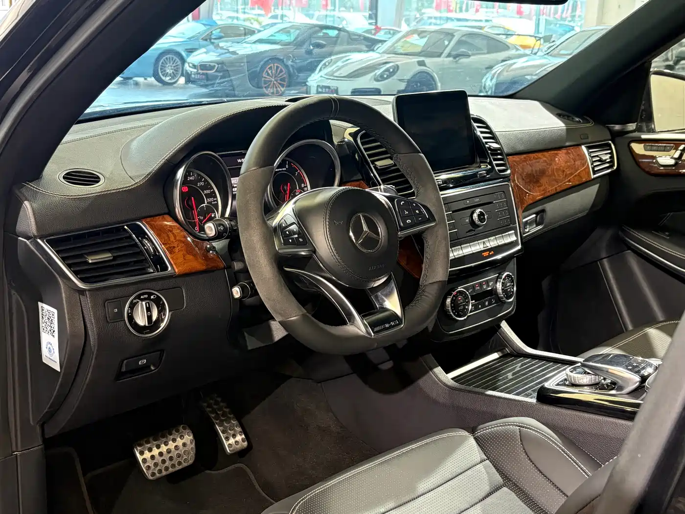 Mercedes-Benz GLS AMG 2016 AMG GLS 63 4MATIC фото 8