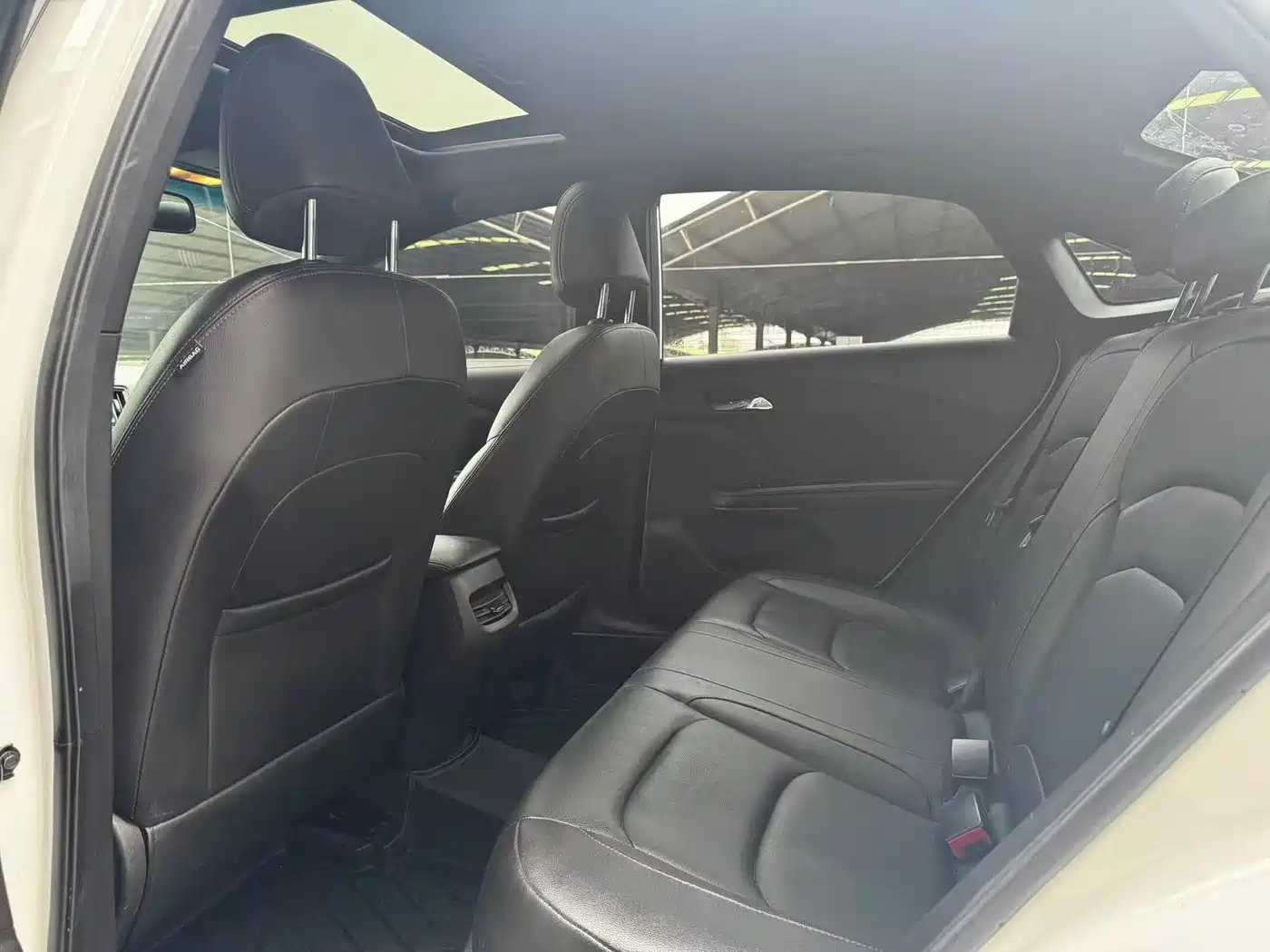 Chevrolet Monza 2022 Mild Hybrid RS 330T Automatic Comfort Edition фото 9